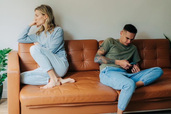 14 Signs He’s Trying To Destroy Your Self-Esteem