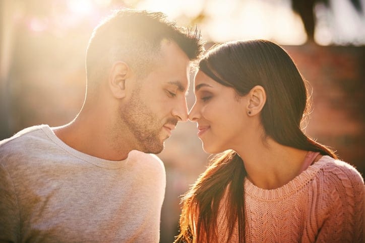 8 Questions You Should Ask A Guy On The First Date (But Probably Won’t)