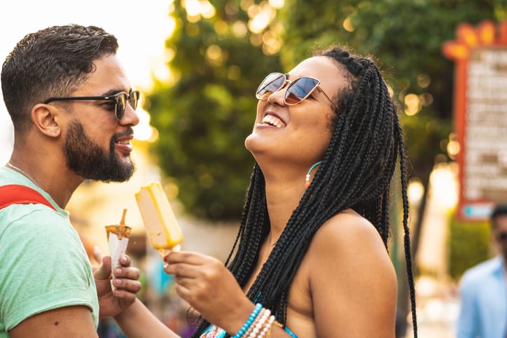 Does He Want To Date You Or Just Be Friends? How To Tell