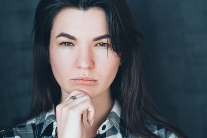 How To Tell If Someone Is Leading You On With Empty Promises So You Can Move On