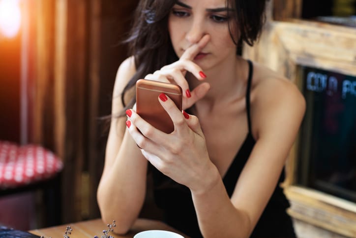 I Busted My Cheating Boyfriend By Setting Up A Fake Dating Profile