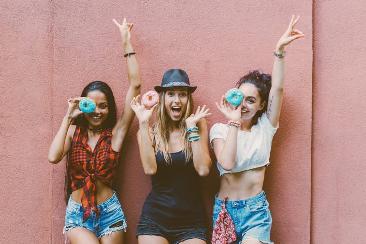 9 Ways To Be A Better Friend