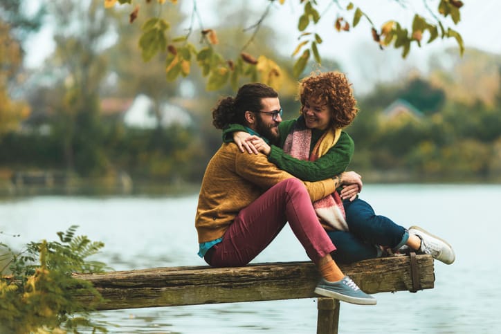 What Really Happens In Your Body When You Fall In Love, According To Science