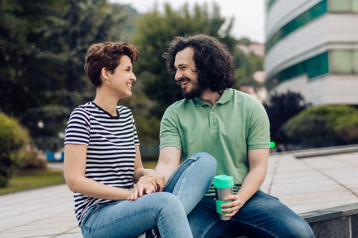 8 Undeniable Signs A Guy Wants You