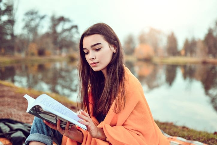 How To Live A Happier And Less Stressful Life In 9 Easy Steps