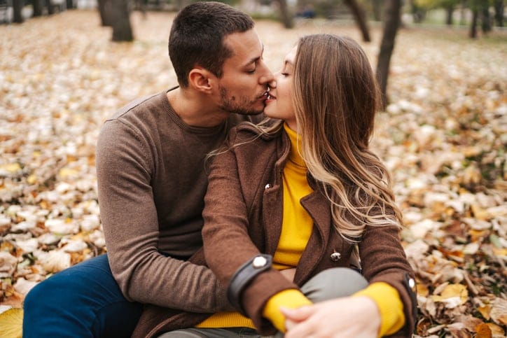 11 Ways To Leave A Guy Wanting More