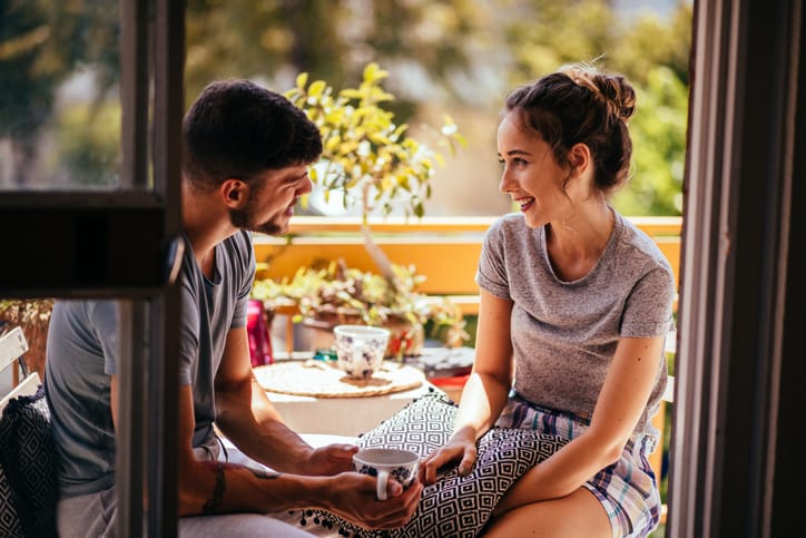 Should You Really Have To Work To Keep A Guy Interested?