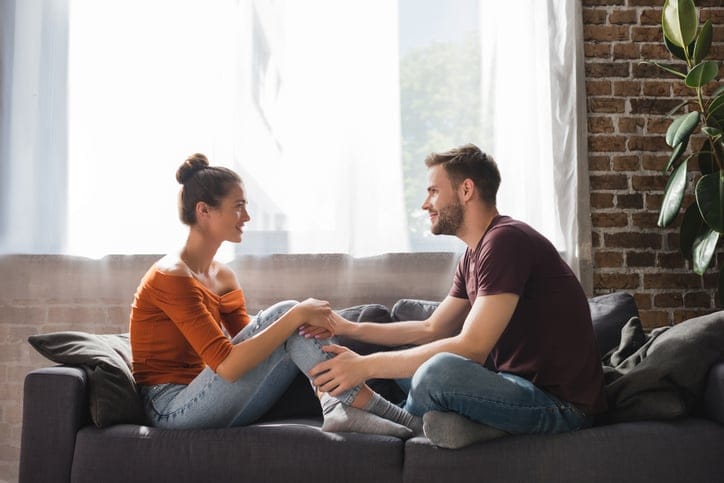 How Do You Know When You’re Past The Honeymoon Stage? 9 Signs