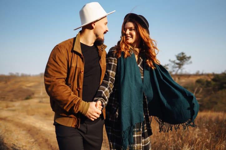 He Wants You: Signs He’s Serious About Making It Work With You