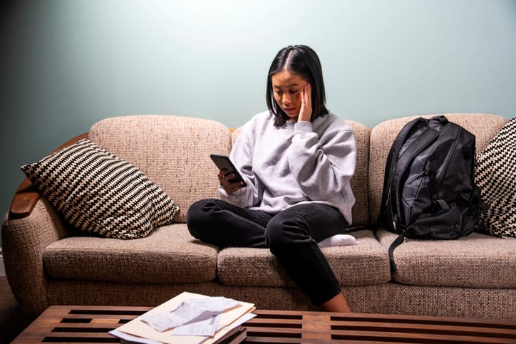 Is My Boyfriend Cheating? 10 Reasons You May Be Feeling Suspicious