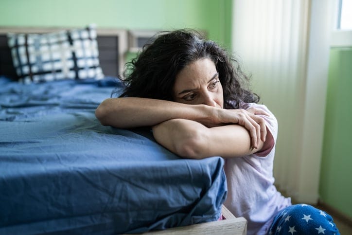 15 Signs Low Self-Worth Is Making You Feel Like an Outsider—And How to Be More Confident