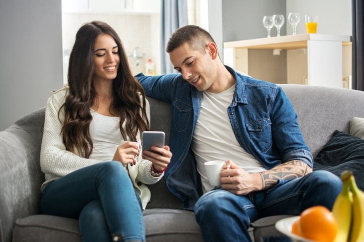 Clever Ways To Make Your Boyfriend Jealous Without Much Effort