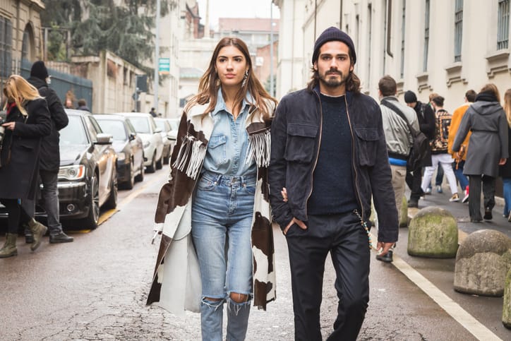 15 Signs He’s Checked Out Of The Relationship