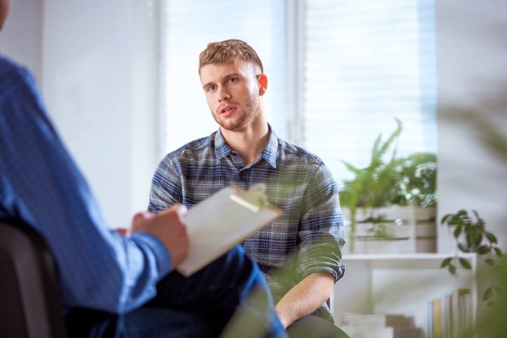 Why I’ll Only Consider Dating A Guy Who’s In Therapy