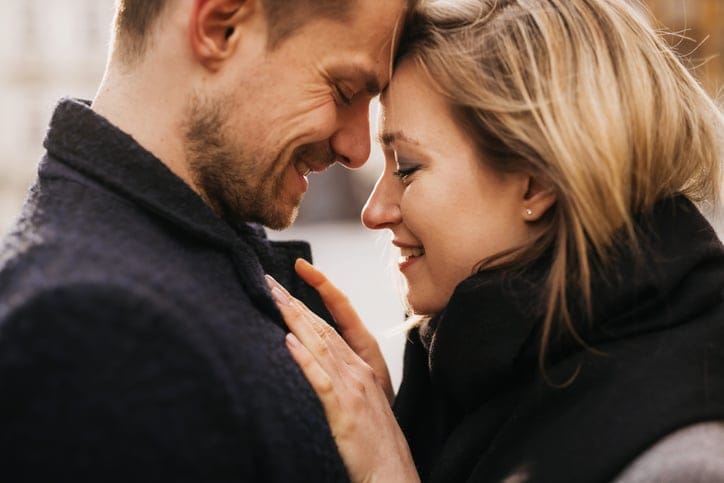 Why Do Men Pull Away When They’re Falling In Love?
