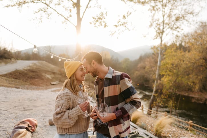 24 Incredible Signs Of A Soul Tie Connection