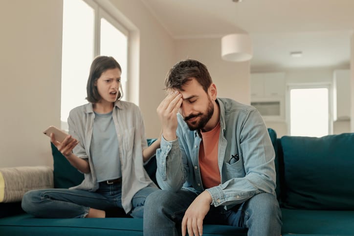 10 Signs You’re In A Relationship With An Overly Critical Partner