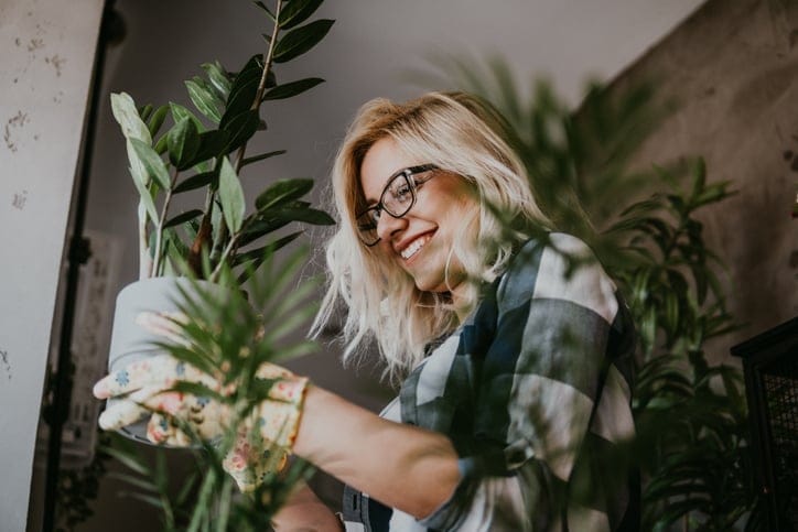 People Who Enjoy Being Alone Have These 15 Personality Traits