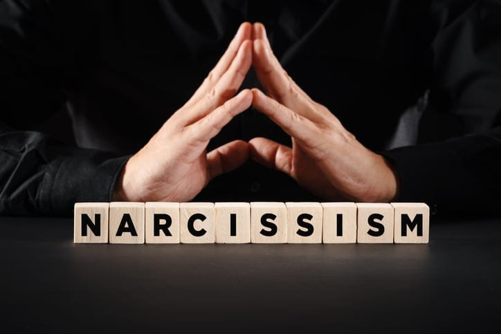 Know A Narcissist? Here Are Some Easy Ways To Emotionally Detach From Them