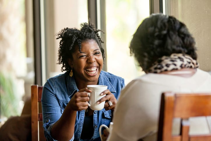 13 Sentences That Instantly Expose Someone’s Hidden Agenda
