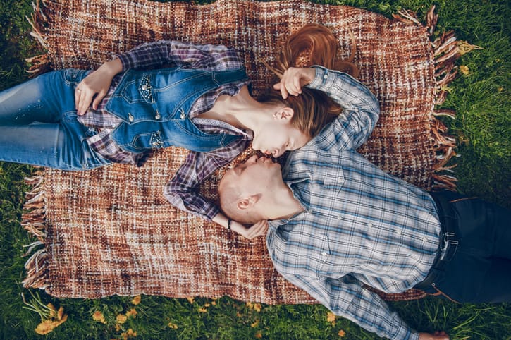 Relationships Aren’t Complicated If The Guy You’re Dating Is Normal