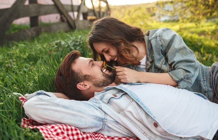 Am I In Love? Signs You’re Actually In Love And It’s Not Just Butterflies