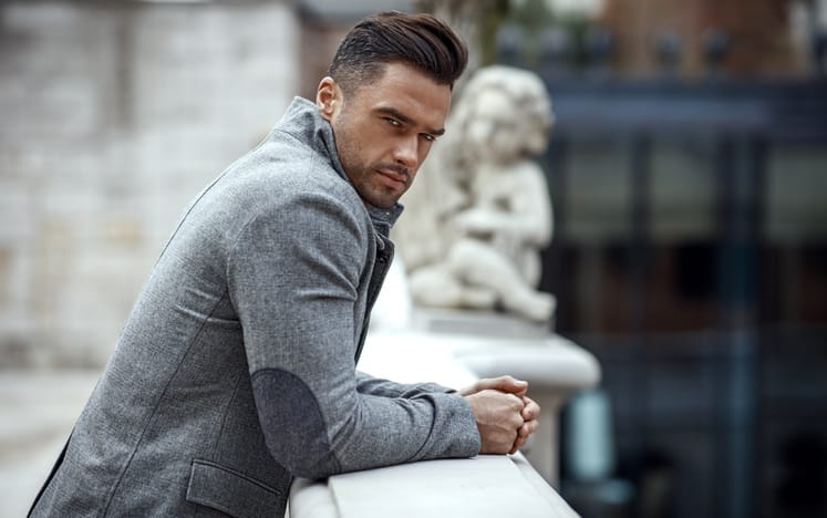 9 Subtle Signs He’s A Jerk And You Need To Get Away