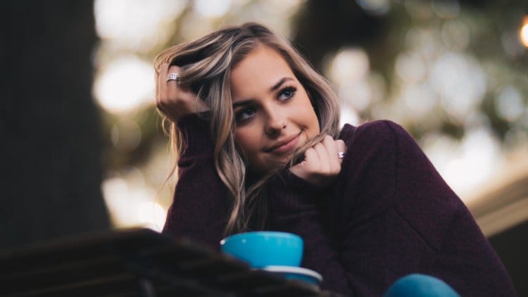 You Don’t Need A Guy To Complete You—You Just Need A Guy Who Complements Your Awesome Life