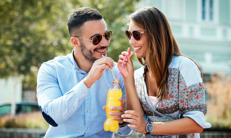 Guys, Here Are 9 Physical Signs A Woman Is Into You According To Her Body Language