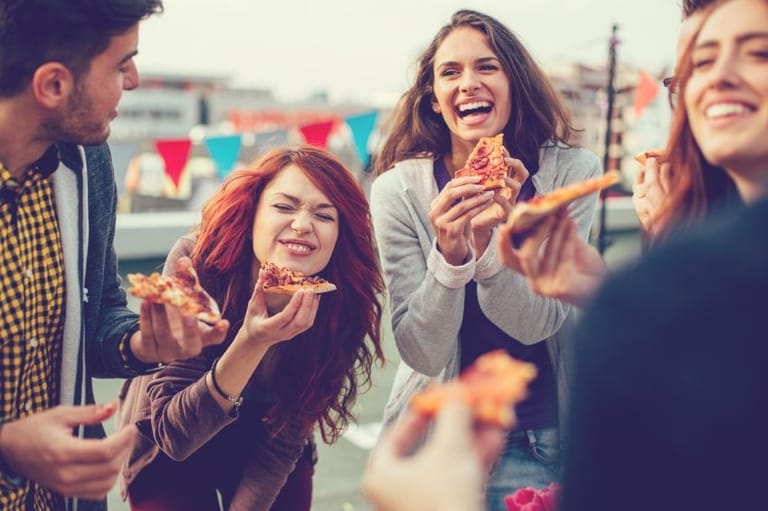 19 Struggles Of Being The Girl Who’s Always Hungry