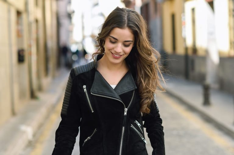 11 Ways Dating Is Even Harder For Women Who Refuse To Settle