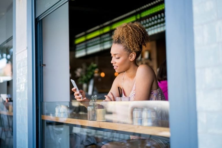 Never Text Your Ex — 10 Reasons You’ll Always Regret It