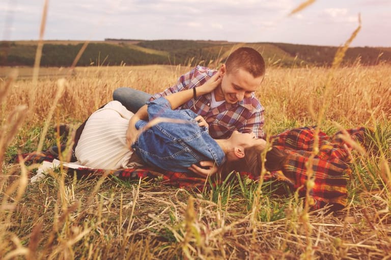 The Easiest Ways For Your Boyfriend To Earn Brownie Points