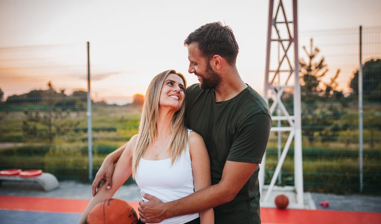 Should I Tell Him I Like Him? 8 Questions To Ask Yourself Before You Confess Your Feelings
