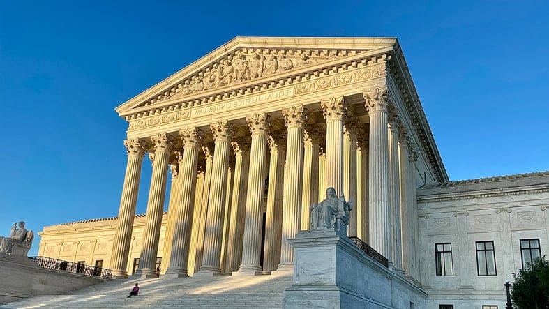 BREAKING: US Supreme Court Overturns Roe vs Wade