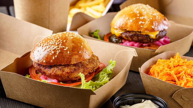 Fast Food Employees Arrested For Not Giving Police Free Burgers