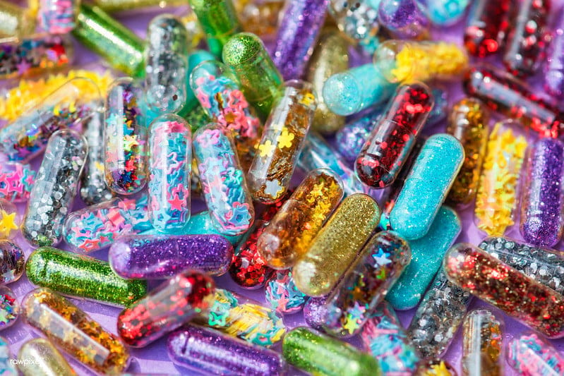 People Are Swallowing Glitter Pills To Make Their Crap Sparkle