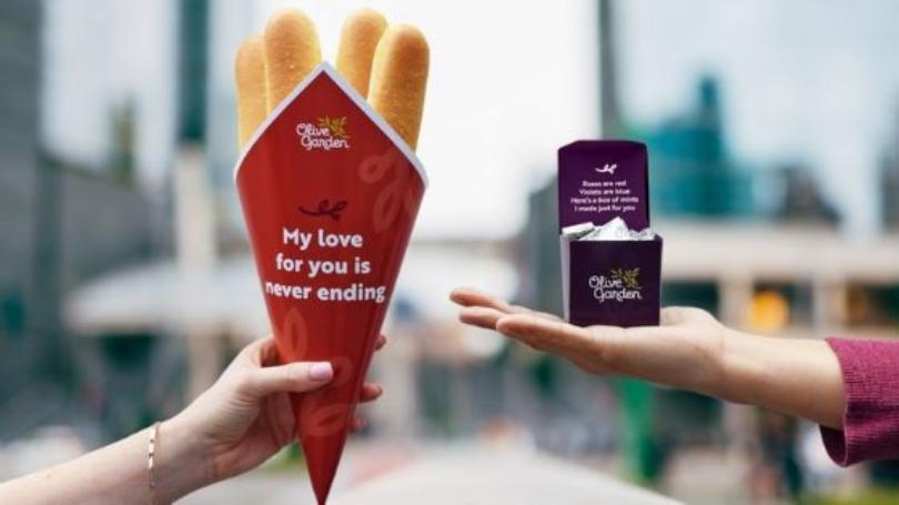Olive Garden Is Offering Breadstick Bouquets For Valentine’s Day Because Nothing Says ‘I Love You’ Like Carbs