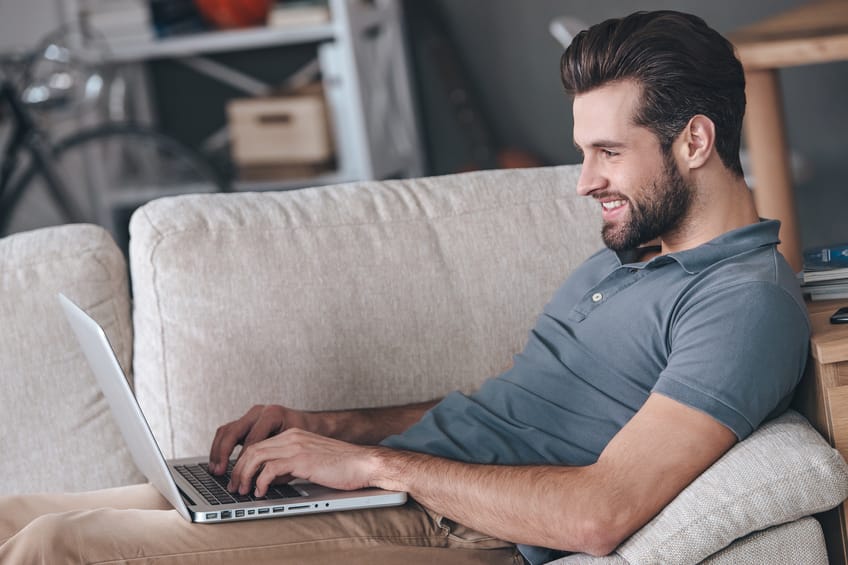 8 Signs He’s An Eternal Bachelor Who’ll Never Grow Up