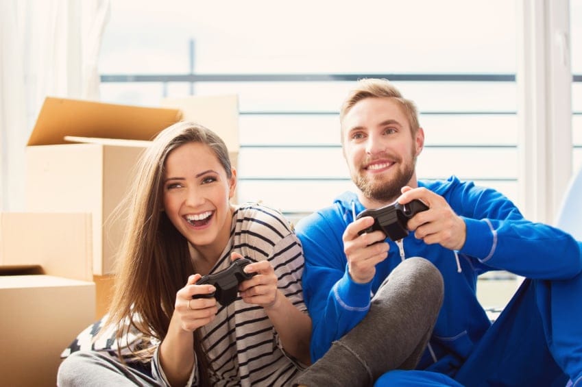 The Girl Who’s Chill AF Will Be The Best Girlfriend You’ve Ever Had