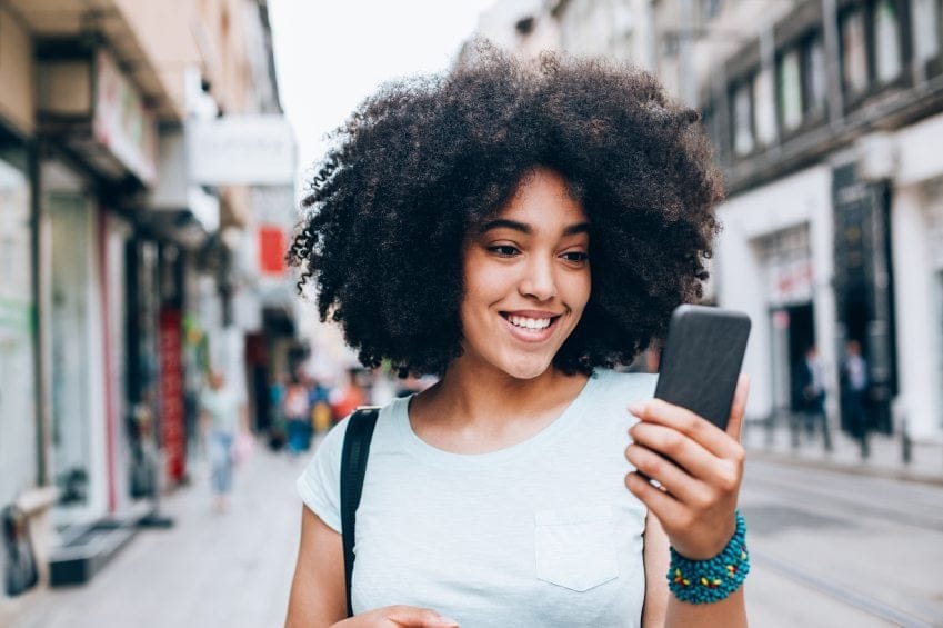 Stop Waiting For That Loser To Text You Back — Do These Things Instead