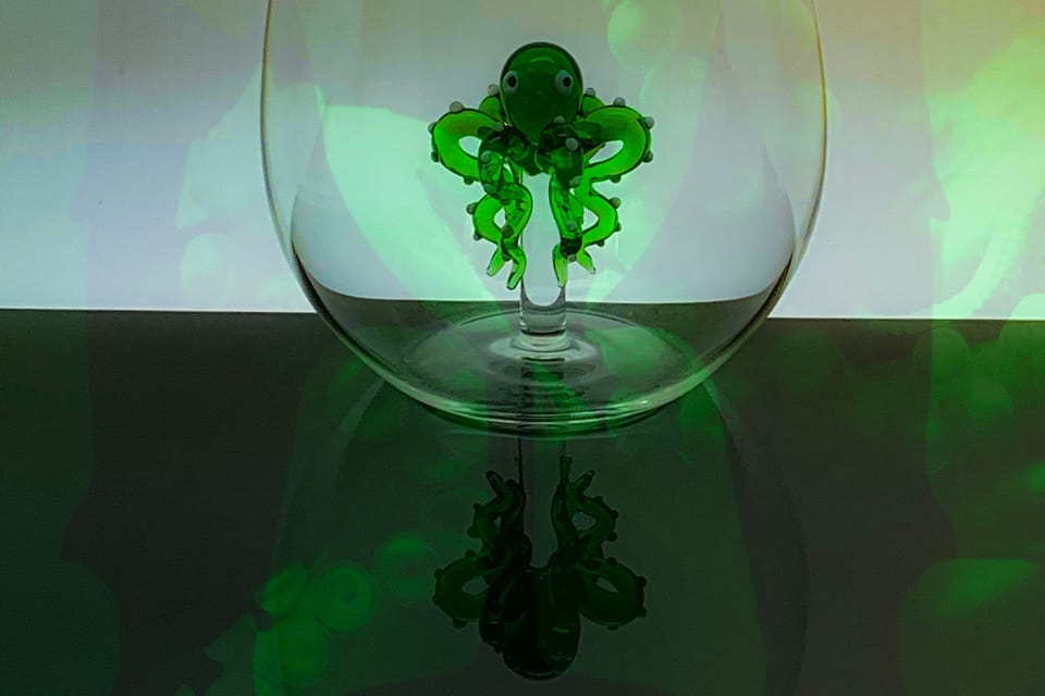shark wine glass