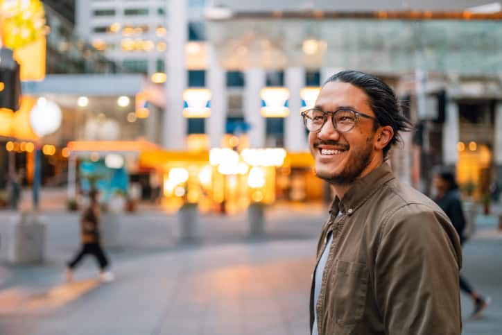 smiling hipster guy on NYC street