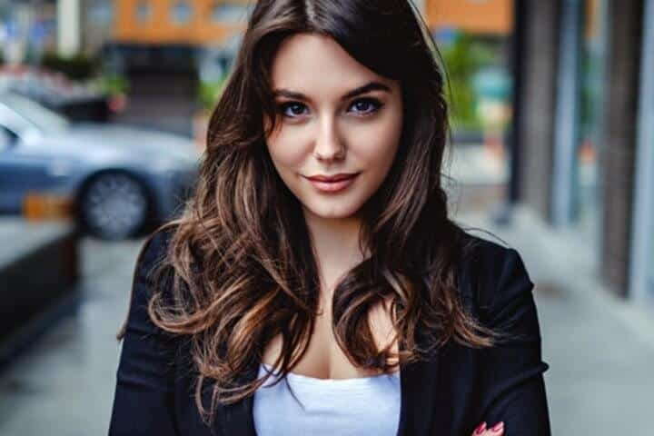 signs men are intimidated by you