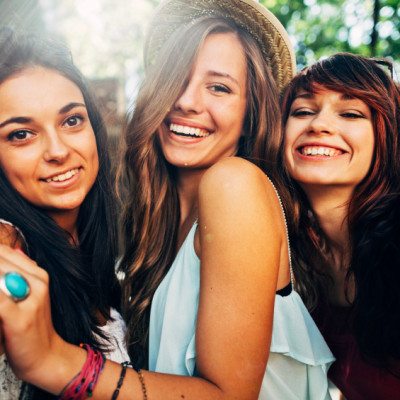 Why Funny Women Make The Best Girlfriends