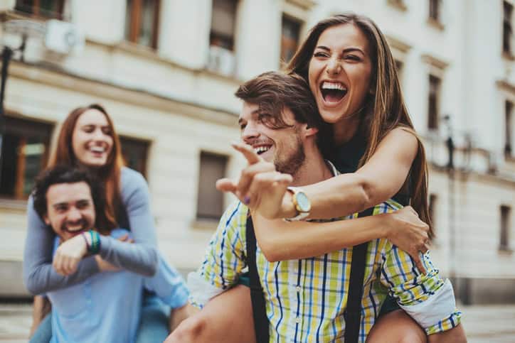 young couples fun city summer