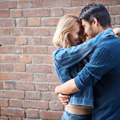 10 Signs That Hooking Up Isn’t For You
