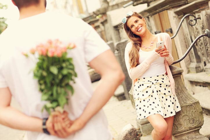 A picture of a young romantic couple