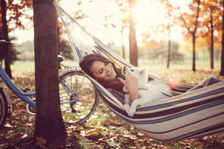 Remind Yourself Of These 12 Things Whenever You’re Feeling Single & Alone