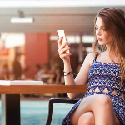 I Always Texted Him First So I Stopped Doing It — This Is What Happened